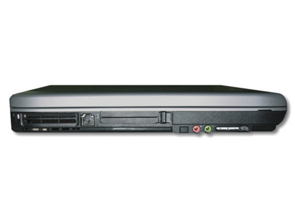 Portátil Compaq Presario 2150LA,
Procesador AMD Athlon XP de 2800+,
Memoria de 256 MB DDR, Pantalla de 15Pulg.
Disco Duro de 30GB, DVD-ROM y CD-RW (combo)
Modem 56K y Red 10/100Mbps