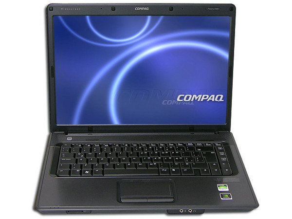 Portátil Compaq Presario F502LA,
Procesador Mobile AMD Sempron 3400+ (1.8 GHz),
Memoria 256 MB DDRII, Pantalla TFT/WXGA de 15.4