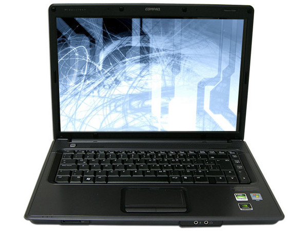 Portátil Compaq Presario F505LA,
Procesador Mobile AMD Sempron 3400+ (1.8 GHz),
Memoria 512 MB DDRII, Pantalla TFT/WXGA de 15.4