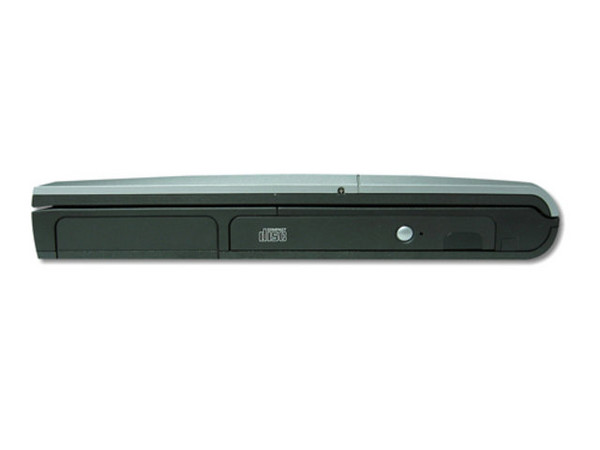 Portátil Compaq EVO N1015V,
Procesador AMD Athlon XP de 1700+,
Memoria de 128 MB DDR, Pantalla de 14.1