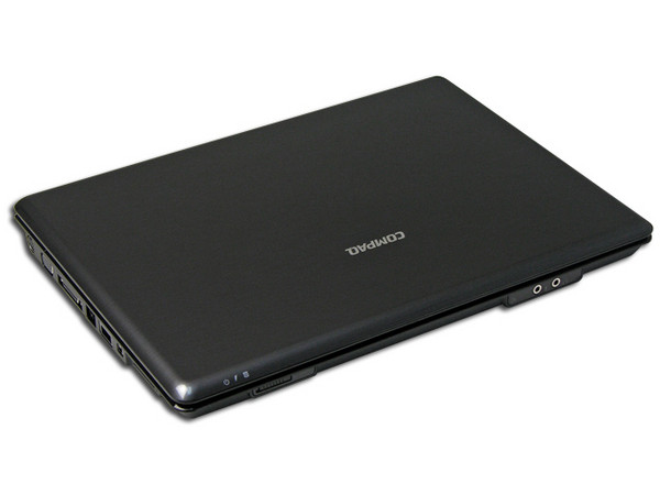 Portátil Compaq Presario V3317LA,
Procesador Mobile AMD Sempron 3500+ (1.8 GHz),
Memoria 512 MB DDRII, Pantalla 14.1