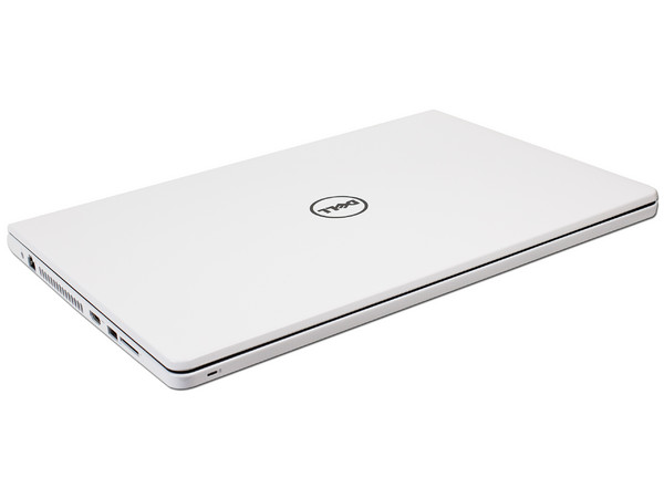 Laptop DELL Inspiron 15-5558:
Procesador Intel Core i3-5015U (2.10 GHz),
Memoria de 6 GB DDR3L, D. D. de 1 TB,
Pantalla LED de 15.6
