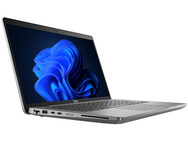Laptop DELL Precision 3490:
Procesador Intel Core Ultra 7 165H (hasta 5 GHz),
Memoria de 32GB SSD de 512GB,
Pantalla de 14