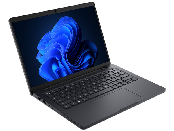 Workstation DELL Pro Max: 
Procesador Intel Core Ultra 7 265H (hasta 5.3 GHz), 
Memoria de 32GB DDR5, 
SSD de 1TB, 
Pantalla de 14