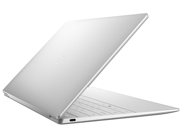 Laptop DELL XPS 9350:
Procesador Intel Core Ultra 7 258V (hasta 4.8 Ghz),
Memoria de 32GB LPDDR5,
SSD de 1TB,
Pantalla de 13.4