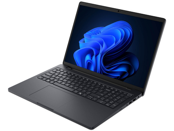 Workstation DELL Pro Max 16: 
Procesador Intel Core Ultra 9 285HX (hasta 5.5 GHz), 
Memoria de 64GB DDR5, 
SSD de 2TB, 
Pantalla de 16