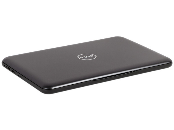 Laptop DELL Inspiron 11-3180:
Procesador AMD A6 9220e (hasta 2.40 GHz),
Memoria de 4GB DDR4,
Almacenamiento de 32GB,
Pantalla de 11.6