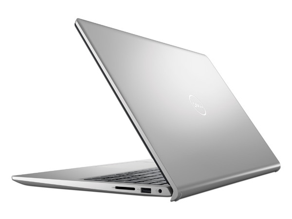 Laptop DELL Inspiron 3535:
Procesador AMD Ryzen 5 7520U (Hasta 4.3 GHz),
Memoria de 8GB LPDDR5,
SSD de 512GB,
Pantalla de 15.6