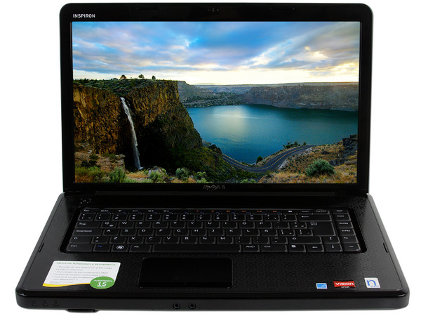 Laptop Dell Inspiron 15 (C15P32_225LCO):
Procesador AMD Athlon II Dual-Core Mobile P340 (2.2 GHz),
Memoria de 2GB DDR3, Disco Duro de 250GB,
Pantalla de 15.6