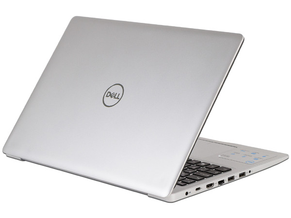 Laptop DELL Inspiron 15 5570:
Procesador Intel Core i7 8550U (hasta 4.0 GHz),
Memoria de 8GB DDR4,
Disco Duro de 2TB,
Pantalla de 15.6