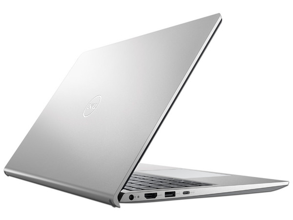 Laptop DELL Inspiron 15 3520:
Procesador Intel Core i5 1235U (hasta 4.4 GHz),
Memoria de 8GB DDR4,
SSD de 256GB,
Pantalla de 15.6