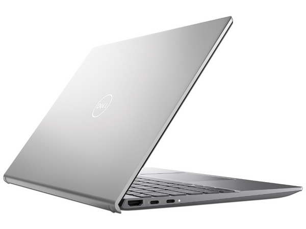 Laptop DELL Inspiron 13 5310:
Procesador Intel Core i7 11390H (hasta 5.0 GHz),
Memoria de 8GB DDR4,
SSD de 512GB,
Pantalla de 13.3