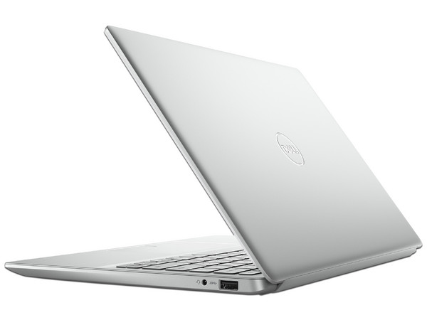 Laptop DELL Inspiron 5000:
Procesador Intel Core i7 10510U (hasta 4.90 GHz),
Memoria de 8GB LPDDR3,
SSD de 256GB,
Pantalla de 13.3
