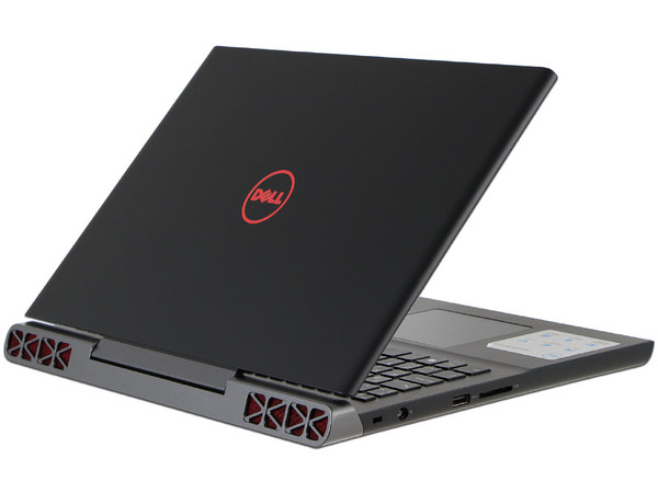 Laptop DELL Inspiron Gaming 15-7566:
Procesador Intel Core i7 6700HQ (hasta 3.50 GHz),
Memoria de 8GB DDR4,
Disco Duro de 1TB,
SSD de 256GB,
Pantalla de 15.6