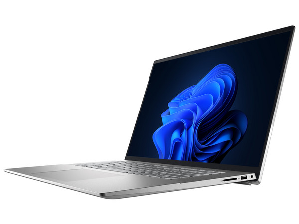 Laptop DELL Inspiron 5620:
Procesador Intel Core i5 1235U (hasta 4.40 GHz),
Memoria de 8GB DDR4,
SSD de 256GB,
Pantalla de 16