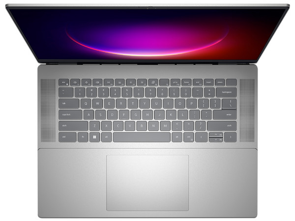 Laptop DELL Inspiron 5620:
Procesador Intel Core i5 1235U (hasta 4.4 GHz),
Memoria de 16GB DDR4,
SSD de 512GB,
Pantalla de 16
