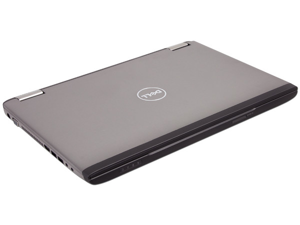Laptop Dell Vostro 3560:
Procesador Intel Core i5-3210 (2.50 GHz) 3ra Generación,
Memoria de 4GB DDR3, D.D. de 500GB,
Pantalla HD LED de 15.6