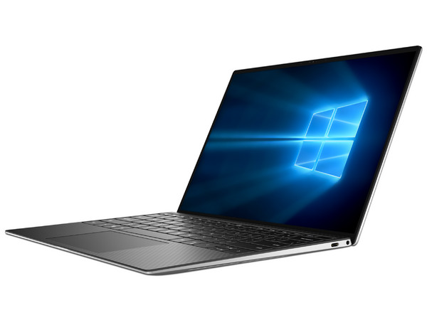Laptop DELL XPS 9300:
Procesador Intel Core i7 1065G7  (hasta 3.90 MHz),
Memoria de 16GB DDR4,
SSD de 512GB,
Pantalla de 13.3