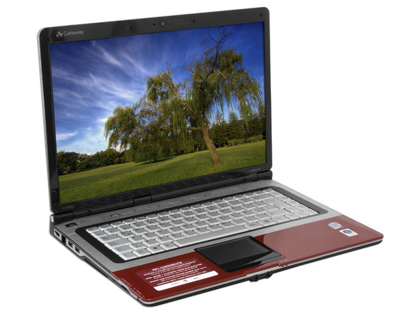 Portátil Gateway M-7823e:
Procesador Intel Core 2 Duo T5800, (2GHz),
Memoria de 3GB DDR II, Disco Duro de 320GB,
Pantalla de 15.4
