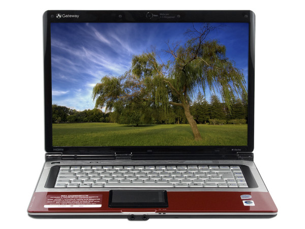 Portátil Gateway M-7823e:
Procesador Intel Core 2 Duo T5800, (2GHz),
Memoria de 3GB DDR II, Disco Duro de 320GB,
Pantalla de 15.4