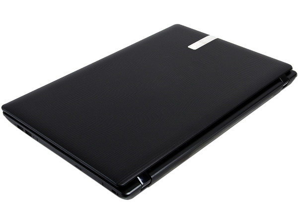Laptop Gateway NV51M02M:
Procesador Intel Pentium Dual-Core T4500 (2.30GHz),
Memoria de 2GB DDR3, Disco Duro de 320GB,
Video Intel GMA 4500MHD, Pantalla de 15.6