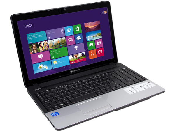 Laptop Gateway NE56R02M:
Procesador Intel Celeron B830 (1.8 GHz),
Memoria de 2GB DDR3, D.D. de 500GB,
Pantalla de 15.6