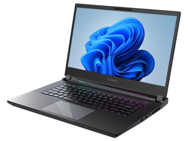 Laptop Gamer Gigabyte Aorus 15 BMF:
Procesador Intel Core i5 13500H (hasta 4.7 GHz),
Memoria de 16GB DDR5,
SSD de 512GB,
Pantalla de 15.6
