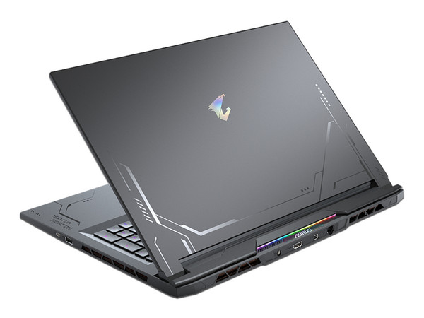 Laptop Gamer Gigabyte Aorus 17X:
Procesador Intel Core i9 13950HX (hasta 5.5 GHz),
Memoria de 32GB DDR5,
SSD de 2TB,
Pantalla de 17.3