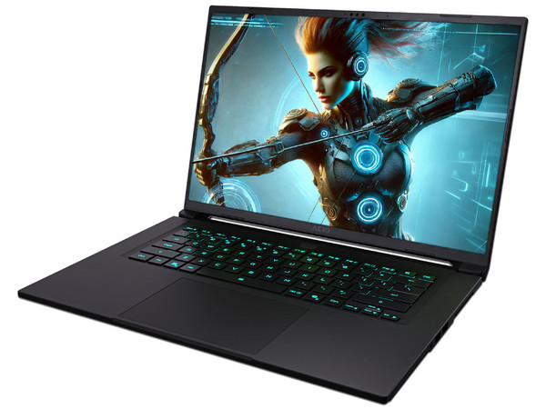 Laptop Gamer Gigabyte AERO X16: 
Procesador AMD Ryzen AI 9 HX 370 (hasta 5.1 GHz), 
Memoria de 32GB DDR5, 
SSD de 1TB, 
Pantalla de 16