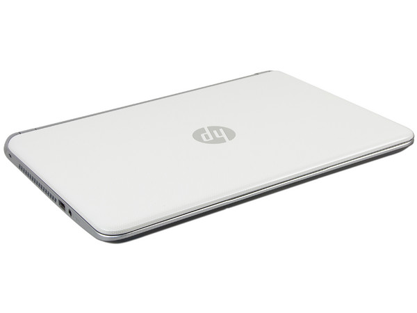 Laptop HP Pavilion Touch 14 Sleekbook:
Procesador AMD A8-5545M (1.7 GHz),
Memoria de 8 GB DDR3, Disco Duro de 500 GB,
Pantalla LED Multi Touch de 14