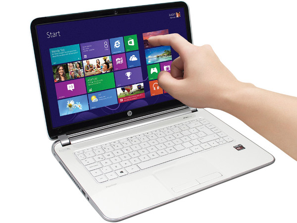 Laptop HP Pavilion Touch 14 Sleekbook:
Procesador AMD A8-5545M (1.7 GHz),
Memoria de 8 GB DDR3, Disco Duro de 500 GB,
Pantalla LED Multi Touch de 14