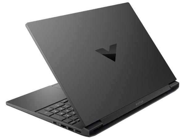 Laptop HP Victus Gaming 15:
Procesador AMD Ryzen 7 7445H (hasta 4.7 Ghz),
Memoria de 16GB DDR5,
SSD de 512GB,
Pantalla de 15.6