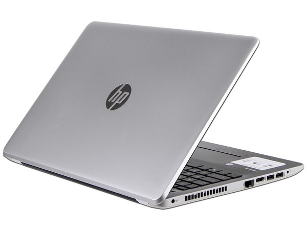 Laptop HP 15-bs015la:
Procesador Intel Core i5 7200U (hasta 3.10 GHz),
Memoria de 8GB DDR4,
Disco Duro de 1TB,
Pantalla de 15.6