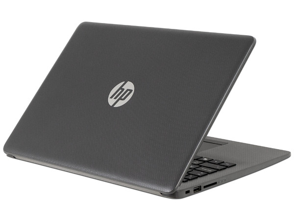 Laptop HP 245 G7:
Procesador AMD Ryzen 3 3300U (hasta 3.50 GHz),
Memoria de 8GB DDR4,
Disco Duro de 1TB,
Pantalla de 14