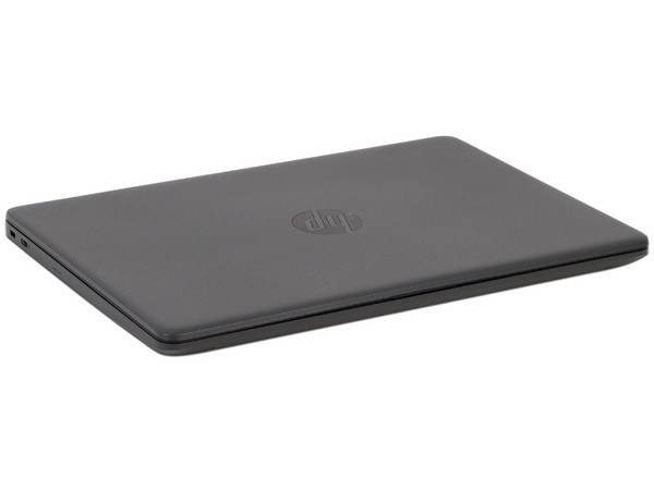 Laptop HP 245 G8:
Procesador AMD Ryzen 3 5300U (hasta 3.80 GHz),
Memoria de 8GB DDR4,
SSD de 256GB,
Pantalla de 14
