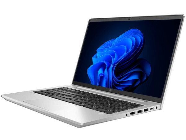 Laptop HP ProBook 440 G9: 
Procesador Intel Core i5 1240P (hasta 4.4 GHz), 
Memoria de 8GB DDR4, 
SSD de 512GB, 
Pantalla de 14