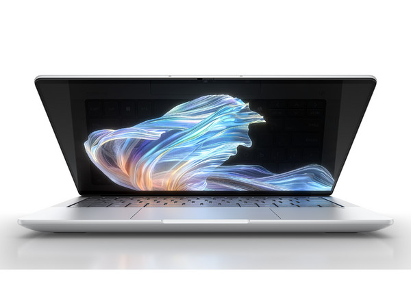 Laptop HP Elitebook X G1a:
Procesador AMD Ryzen 7 360 (hasta 5.0 GHz),
Memoria de 32GB LPDDR5,
SSD de 1TB,
Pantalla de 14