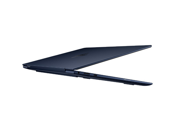 Laptop HP Elitebook Ultra G1I:
Procesador Intel Core Ultra 7 258V (hasta 4.8 Ghz),
Memoria de 32GB LPDDR5,
SSD de 1TB,
Pantalla de 14