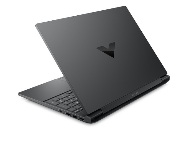 Laptop Gamer HP Victus 15-fb3011la: 
Procesador AMD Ryzen 5 8645HS (hasta 5.0 GHz), 
Memoria de 8GB DDR5, 
SSD de 512GB, 
Pantalla de 15.6