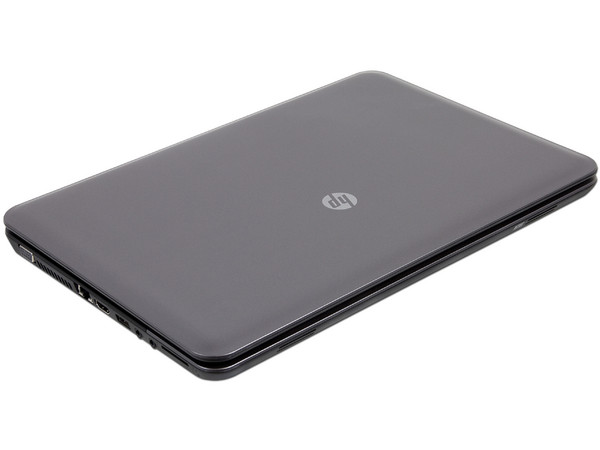 Laptop HP 450:
Procesador Intel Celeron B830 (1.8 GHz),
Memoria de 4 GB DDR3, Disco Duro de 500 GB,
Pantalla LED de 14