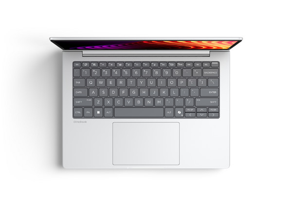 Laptop HP EliteBook 8: 
Procesador Intel Core Ultra 7 355 (hasta 4.7 GHz), 
Memoria de 32GB DDR5, 
SSD de 512GB, 
Pantalla de 14