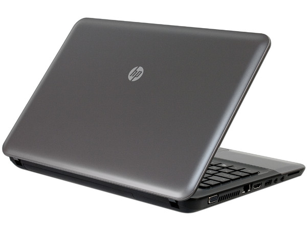 Laptop HP 240:
Procesador Intel Core i3-3110M (2.4 GHz) 3era Generación,
Memoria de 4 GB DDR3, Disco Duro de 500 GB,
Pantalla LED de 14
