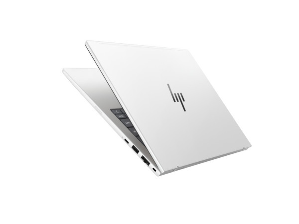 Laptop HP EliteBook 8 Next Gen AIG2i: 
Procesador Intel Core Ultra 5 325 (hasta 4.5 GHz), 
Memoria de 32GB LPDDR5, 
SSD de 512GB, 
Pantalla de 14