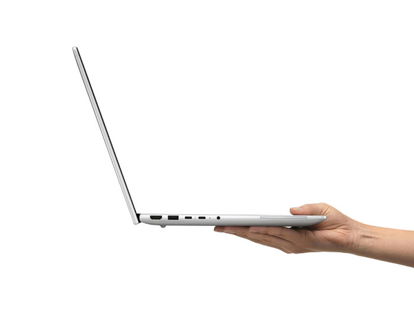 Laptop HP EliteBook 6 Next Gen AIG2i: 
Procesador Intel Core Ultra 7 355 (hasta 4.7 GHz), 
Memoria de 16GB DDR5, 
SSD de 512GB,
Pantalla de 14