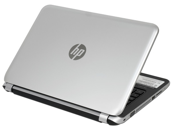 Laptop HP Pavilion Touch 11:
Procesador AMD A6-1450 (hasta 1.4 GHz),
Memoria de 4 GB DDR3, Disco Duro de 500 GB,
Pantalla LED Multi Touch de 11.6