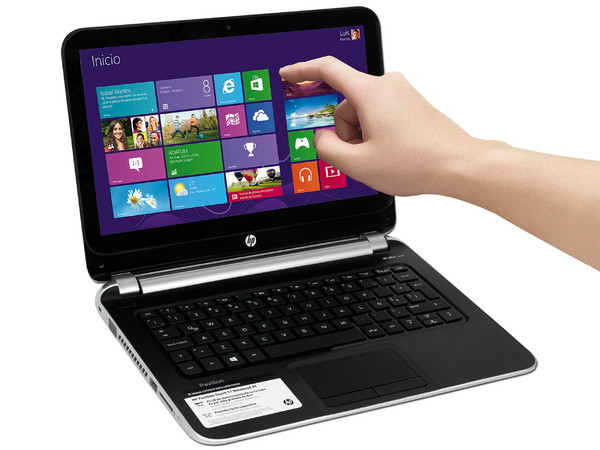 Laptop HP Pavilion Touch 11:
Procesador AMD A6-1450 (hasta 1.4 GHz),
Memoria de 4 GB DDR3, Disco Duro de 500 GB,
Pantalla LED Multi Touch de 11.6