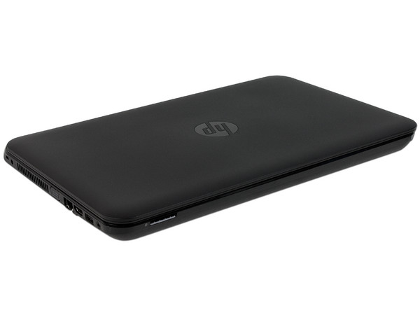 Laptop HP 240 G2:
Procesador Intel Core i3-3110M (2.40 GHz) 3ra  Generación,
Memoria de 4 GB DDR3, Disco Duro de 500 GB,
Pantalla LED de 14