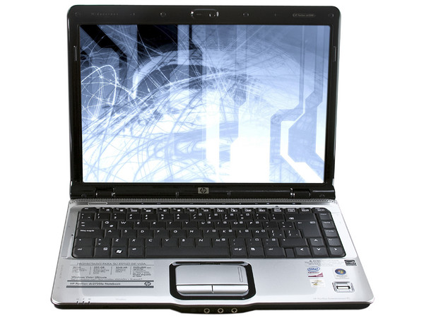 Portátil HP Pavilion dv2735la,
Procesador Intel Core 2 Duo T8100 (2.10GHz),
Memoria 2 GB DDRII, Pantalla WXGA de 14.1