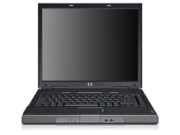 Portátil HP Pavilion ze2420LA,
Procesador AMD Turion 64 MT ML-32 (1.8GHz),
Memoria de 512 MB DDR333 MHz, Pantalla TFT/XGA de 15
