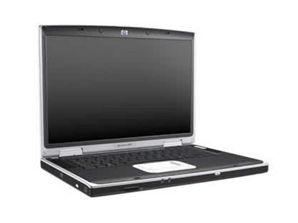 Portátil HP Pavilion zt3380LA,
Procesador Intel Pentium - M 710 (1.4 GHz),
Memoria de 512 MB DDR, Pantalla de 15.4 